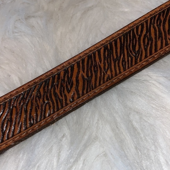 BROWN cowhide Leather belt zebra texture unisex made in USA brass buckle size 34 - Picture 8 of 15